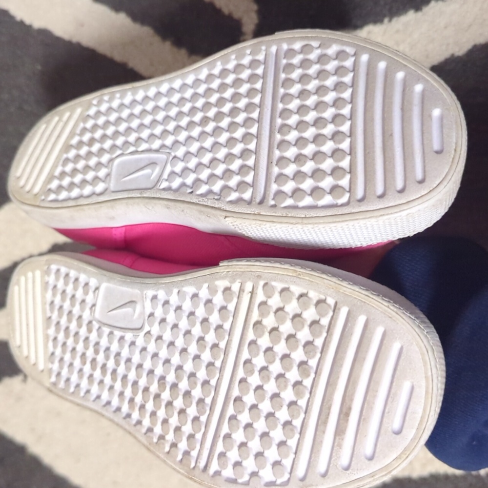 Nike 1.5 - Picture 2 of 4